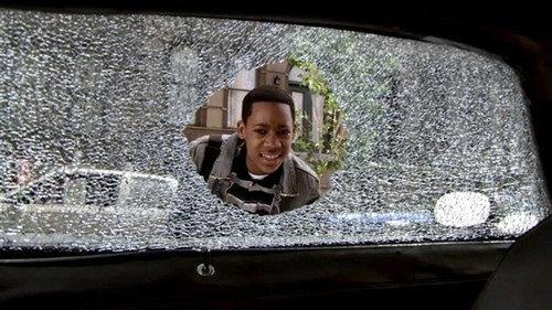 Everybody Hates Chris Season 4 Episode 18 - Everybody Hates the Car