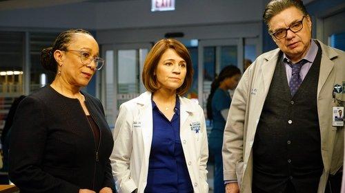 Chicago Med Season 5 Episode 17 - The Ghosts of the Past