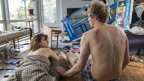 You're the Worst Season 2 Episode 1 - The Sweater People