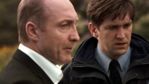 Single-Handed Season 3 Episode 2 - The Drowning Man (2)