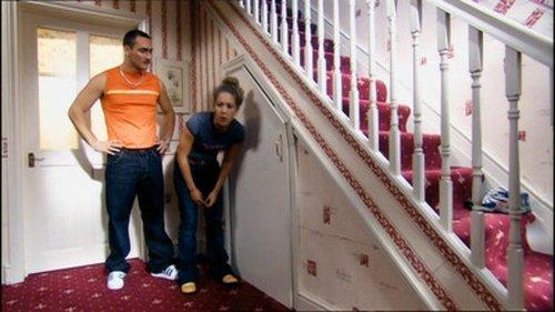 Two Pints of Lager and a Packet of Crisps Season 5 Episode 2 - Nobbly Bobbly