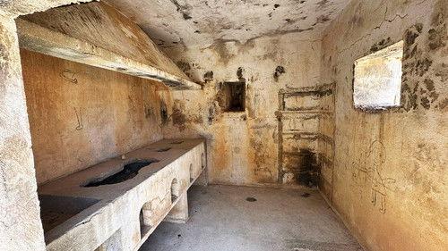 Abandoned Engineering Season 13 Episode 3 - The Desert Pirates