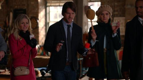 Happy Endings Season 2 Episode 15 - The Butterfly Effect Effect