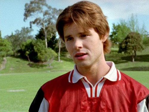 Power Rangers Season 12 Episode 3 - Wave Goodbye