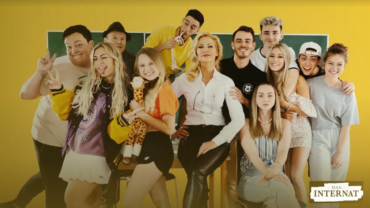 Das Internat backdrop