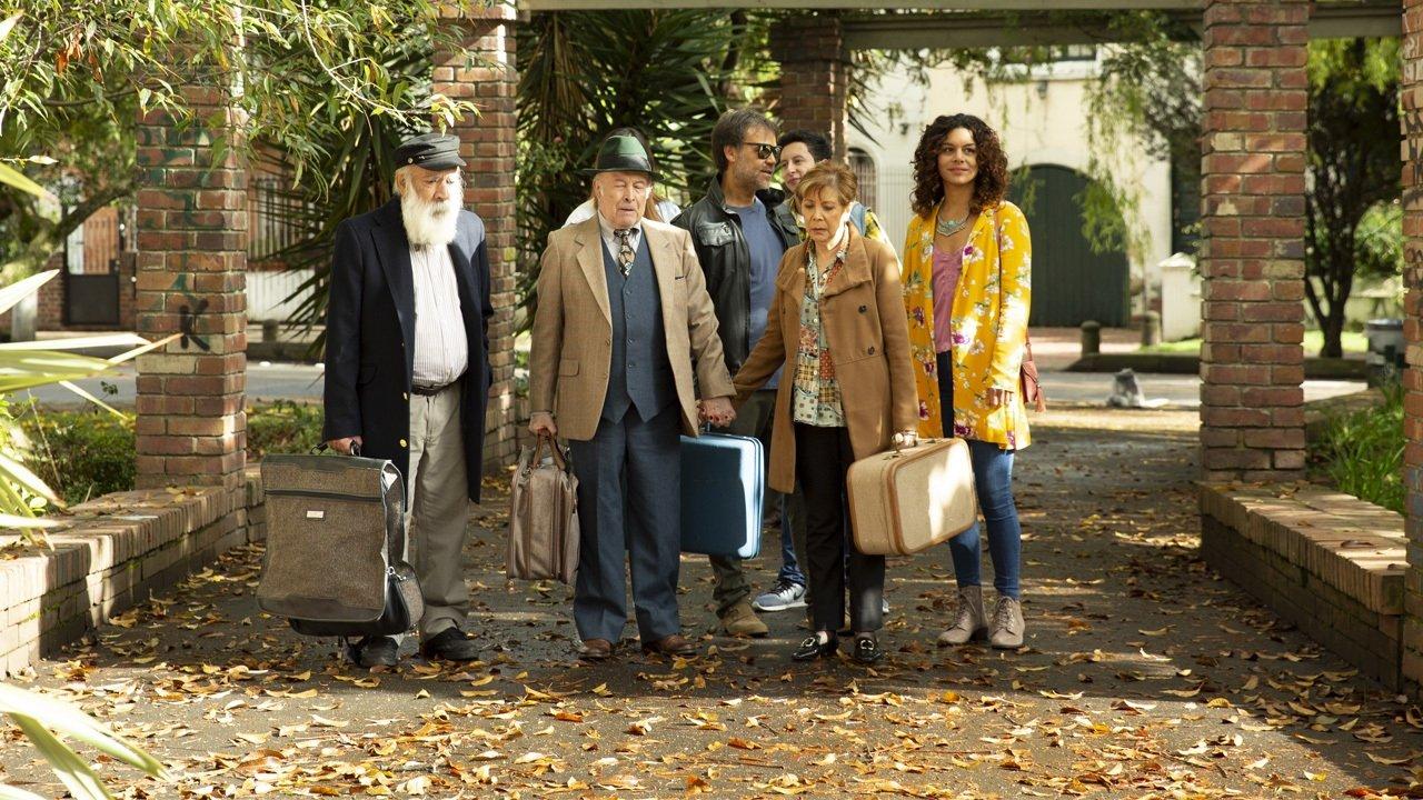 La de Troya backdrop