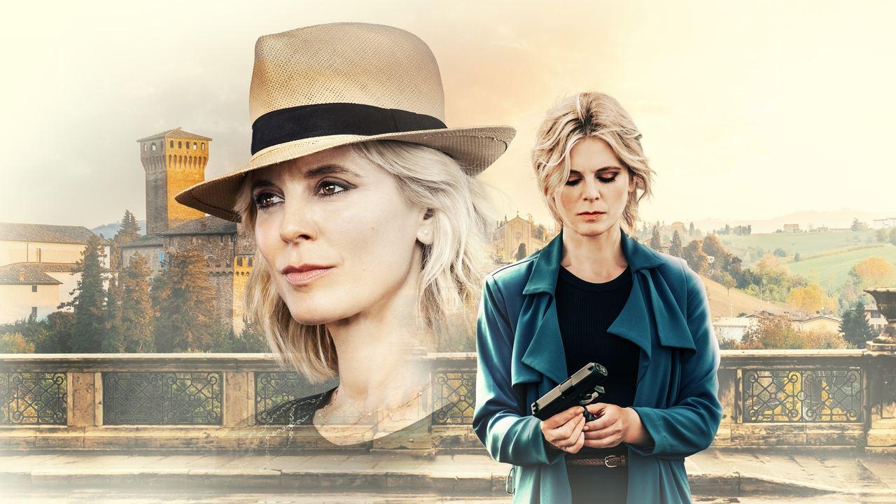 Signora Volpe backdrop