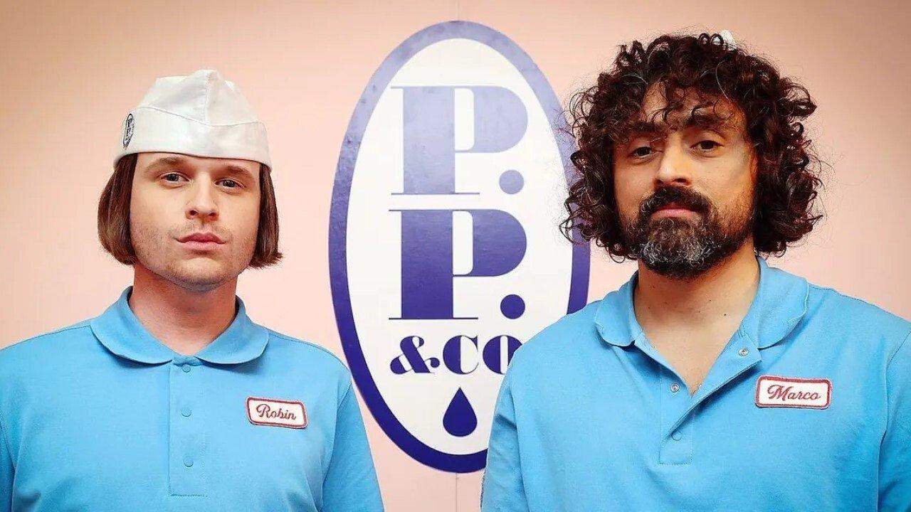 Messieurs Pipi backdrop