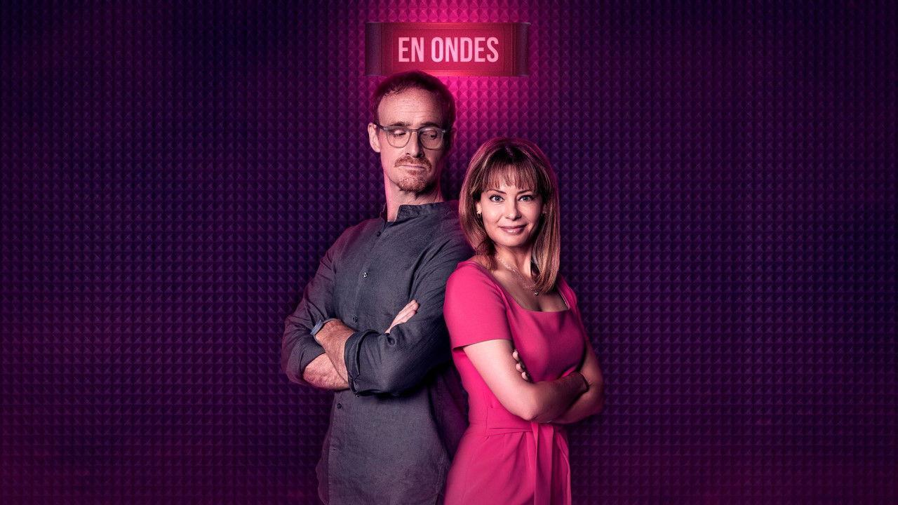 Moi non plus! backdrop