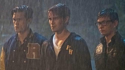 Riverdale Season 2 Episode 4 - Chapter Seventeen: The Town That Dreaded Sundown